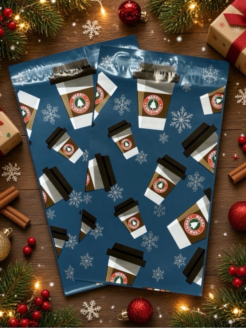 (10) 6x9 Christmas Poly Mailers